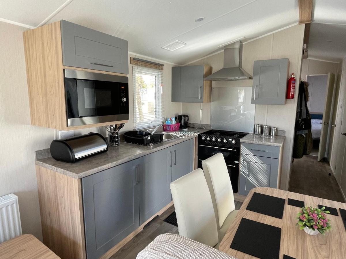 Private Rented Caravan Situated At Southview Holiday Park Winthorpe  Экстерьер фото
