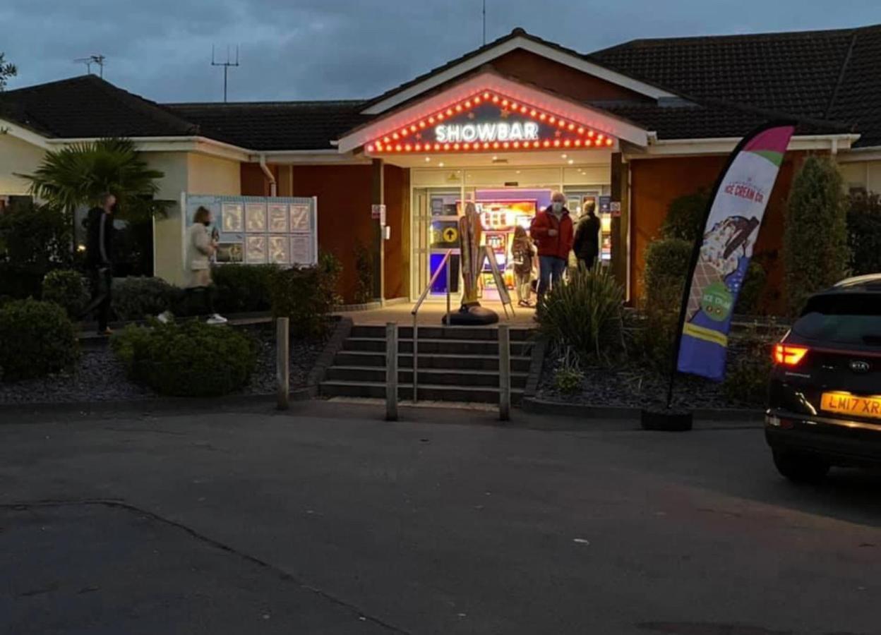 Private Rented Caravan Situated At Southview Holiday Park Winthorpe  Экстерьер фото